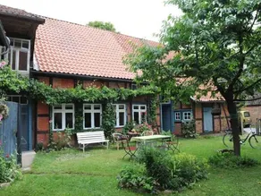 Family-friendly holiday home with garden, terrace & BBQ | Suitable for remote work | Pets are welcome - Image 2