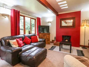 Family-oriented lovely cottage with garden | Pets are welcome - Image 5