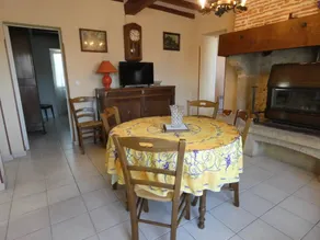 Gite with garden & barbecue - Image 4