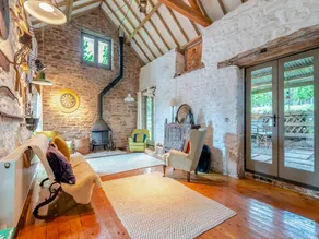 Family-friendly pleasant cottage with barbeque & garden | River view | Pet-friendly - Image 2