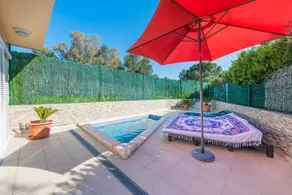 House with terrace & private pool - Image 2