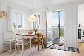 Charming house with terrace & barbeque | Sea view | Close to the beach - Image 5