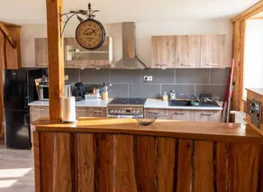 Maison de vacances entièrement équipée avec barbecue, terrasse et jardin - Image 5