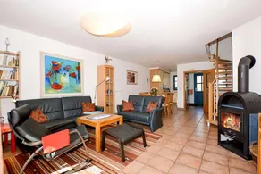 Ferienhaus mit Terrasse und Grill | Gartenblick | Ideal für Homeoffice - Image 4