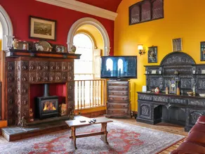 The Auction House - Image 5