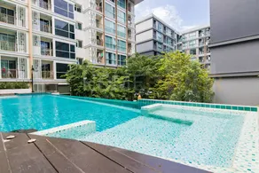 Wonderful flat with pool | City view - Image 3