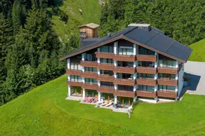 top Apartment on the Arlberg With Sauna - Image 2