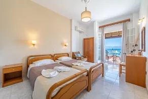 Studio Apartment '8' with Sea View, Wi-Fi and Air Conditioning - Image 3