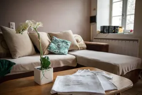 Holiday home with BBQ & terrace | Garden view - Image 3