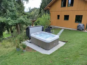 Fully equipped beautiful house with terrace, hot tub & garden | Nature view | Pet-friendly - Image 3
