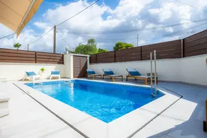 Holiday Home 'Es Reco' with Private Pool, Wi-Fi and Air Conditioning - Image 4