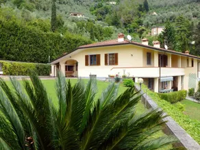 Tolles Ferienhaus in Camaiore mit Privatem Pool - Image 4