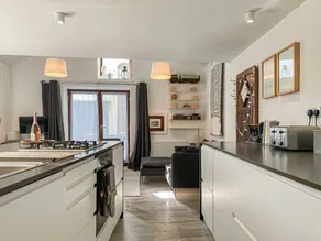 Family-friendly pleasant cottage with garden | River view | Beach nearby - Image 2