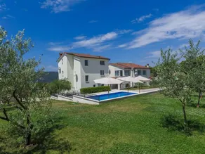 House with barbecue, private pool & terrace - Image 2