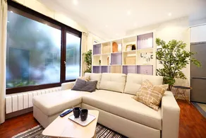 Apartment | Next to Vizcaya Bridge - Image 3
