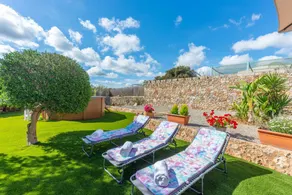 Family-oriented ample holiday home with barbecue, terrace & private pool - Image 3