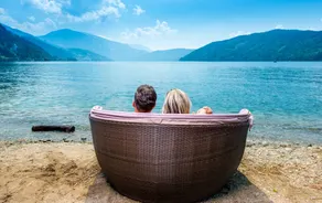 Child-friendly aparthotel with pool, garden & sauna | Lake view | Pets allowed - Image 2