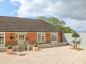 Lovely cottage with garden | Pets allowed - Image 3