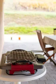 Fully equipped studio with terrace, pool & barbeque | Garden view - Image 5