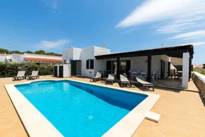 House with barbeque, private pool & terrace | Sea view - Image 2