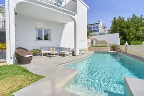 Fully equipped lovely villa with BBQ, terrace & pool | Mountain view | Next to the beach - Image 4