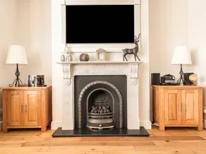 Family-friendly pleasant cottage with garden & terrace | Next to Roman Baths - Image 4