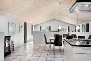 Children-friendly beautiful holiday home with terrace, sauna & BBQ | Dogs allowed - Image 5