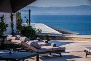 Villa with barbeque, pool & garden | Pool view - Image 5