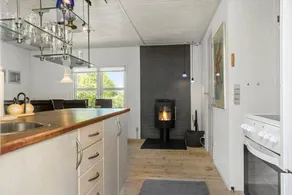 House with terrace & barbeque - Image 4