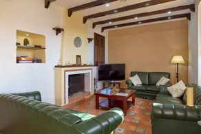 Country House 'Holiday House Dehesa Del Colmenar' with Mountain View, Wi-Fi and Air Conditioning - Image 5
