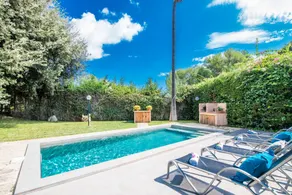 Holiday home with garden, terrace & private pool - Image 2