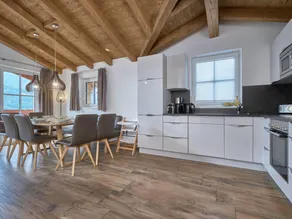 Fully equipped chalet with terrace & sauna - Image 3