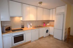 Dedicated room with garden - Image 3