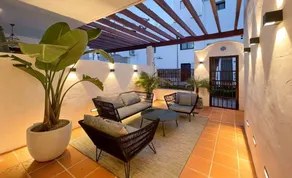 LUXURY CONTEMPORARY 4BEB PUERTO BANUS WIFI POOLS - Image 4