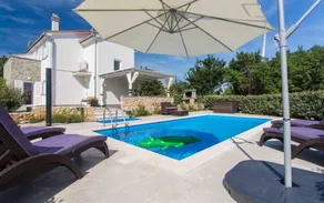 Apartment with terrace, garden & BBQ - Image 4