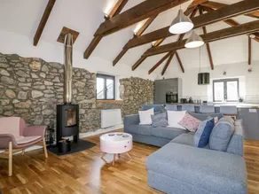 Children-friendly charming cottage with BBQ & garden | Beach view | Dogs allowed - Image 4