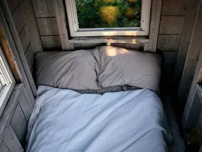 Off-The-Grid Cottage Rental with Beautiful Views on Crow Island, Maine - Image 4