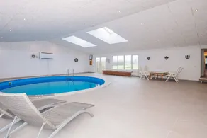 Fully equipped holiday home with garden, pool & barbeque | Pets are welcome - Image 4