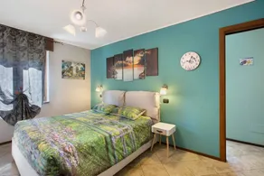 Flat with garden | Garden view - Image 2
