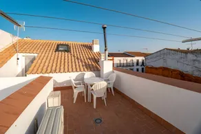House with terrace | Suitable for remote work - Image 5