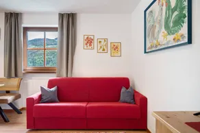 Apartamento vacacional con terraza, barbacoa y jardín | Vistas al jardín | Ideal para teletrabajar | Admite mascotas - Image 3