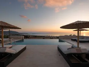 House with private pool & barbecue - Image 2