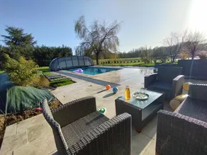 Gite with pool, garden & barbecue - Image 2