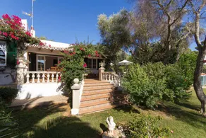 Villa with private pool, terrace & BBQ - Image 2