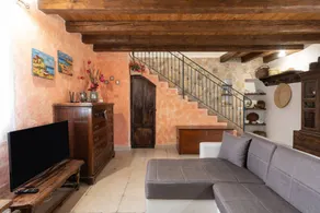 Villa Anna with Private Pool, Mountain Views, Wi-Fi, and Air Conditioning - Image 4