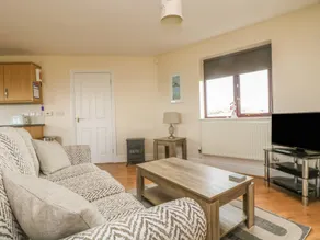 Child-friendly cottage with garden | Next to the beach - Image 4