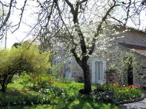 B&B with garden & terrace | Garden view - Image 3
