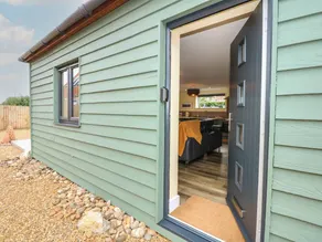Children-friendly cottage with garden | Beach view | Pets are welcome - Image 5