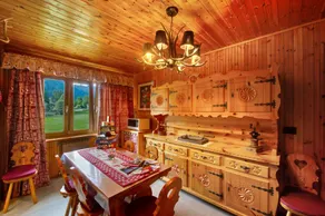 Fully equipped holiday apartment with barbecue & garden | Mountain view | Dogs allowed - Image 4