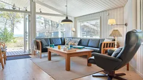 Holiday home with terrace & sauna - Image 4